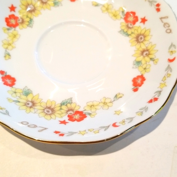 Rare Found:Royal ALBERT BONE China sauce - Picture 7 of 7